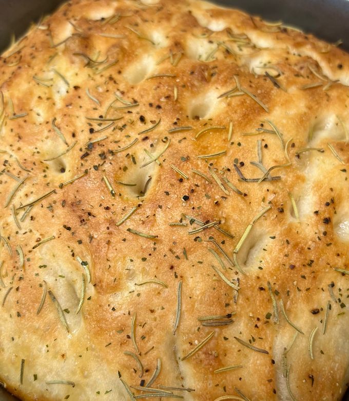 夜混ぜて朝焼く過水フォカッチャ by エミュ*** 【クックパッド】 簡単