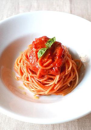 簡単♪ピリ辛ガーリックトマトパスタ-レシピのメイン写真