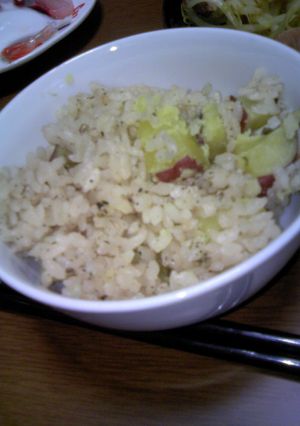 さつまいもと葉唐辛子昆布の炊き込みご飯-レシピのメイン写真