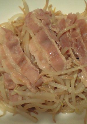 お給料日前の強い味方!!　もやし＆豚蒸し-レシピのメイン写真