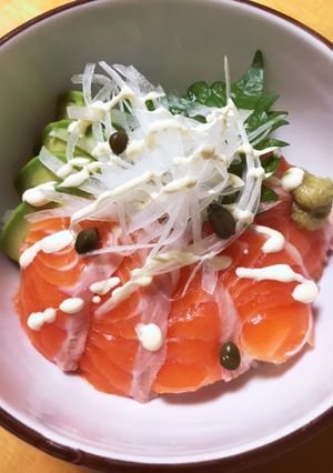 サーモン&アボカド☆オニオンのっけ丼-レシピのメイン写真