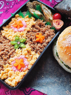 2020/10/1そぼろ弁当-レシピのメイン写真