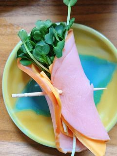 カイワレ大根のハムチーズ巻き-レシピのメイン写真