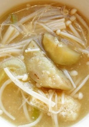 とろとろ茄子とえのきの味噌汁♪-レシピのメイン写真