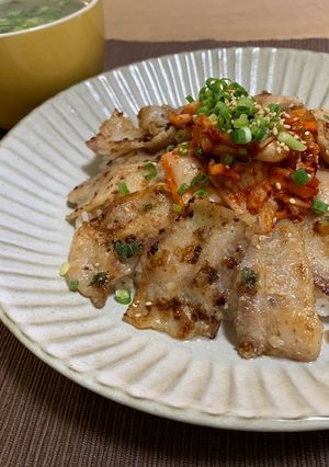 ねぎ塩豚カルビ丼-レシピのメイン写真