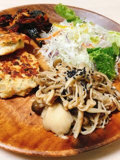 簡単副菜!きのこのバタぽん炒め-レシピのメイン写真