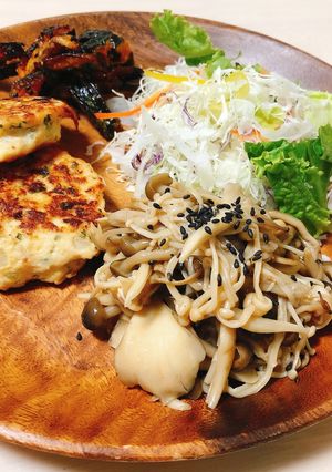 簡単副菜！きのこのバタぽん炒め-レシピのメイン写真