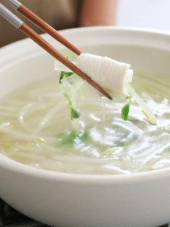 野菜をたっぷり食べられるヘルシー鍋-レシピのメイン写真