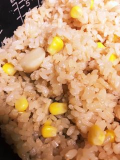 コーンとホタテの炊き込みご飯-レシピのメイン写真