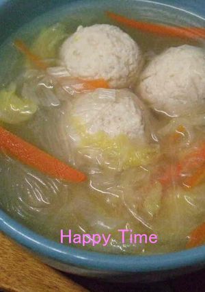 うちの子が好きな春雨と鶏団子の中華スープ-レシピのメイン写真