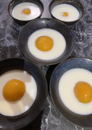 十五夜お月見ミルクプリン黄桃缶牛乳ゼリー-レシピのメイン写真