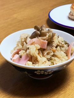 きのことハムの炊き込みご飯-レシピのメイン写真