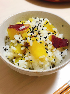 ホクッと甘くて美味しい〜さつまいもご飯-レシピのメイン写真