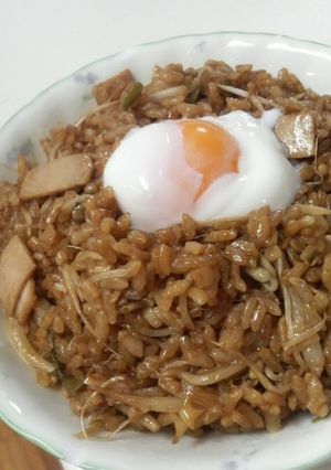 こってり♪中華味噌なピリ辛炒飯♪-レシピのメイン写真