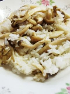 たっぷりキノコの混ぜごはん-レシピのメイン写真