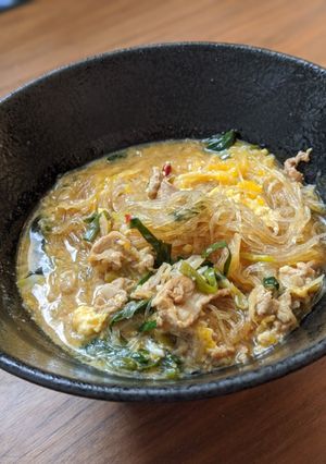 簡単で超ヘルシー辛味噌スープ春雨-レシピのメイン写真