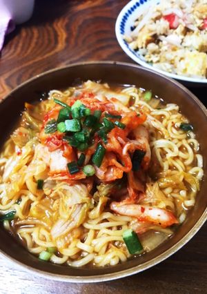 サッポロ一番の味噌キムチラーメン-レシピのメイン写真