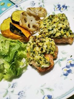 秋鮭のマヨたま焼き-レシピのメイン写真