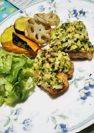 秋鮭のマヨたま焼き-レシピのメイン写真