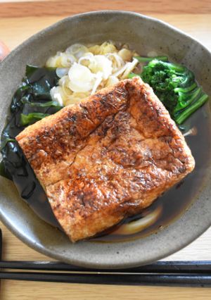栃尾の油揚げの焼きつねうどん-レシピのメイン写真