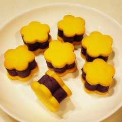 รูปของ 紫芋のスイートポテト風クッキーサンド