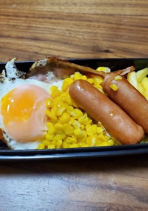 目玉焼きハンバーグ弁当-レシピのメイン写真