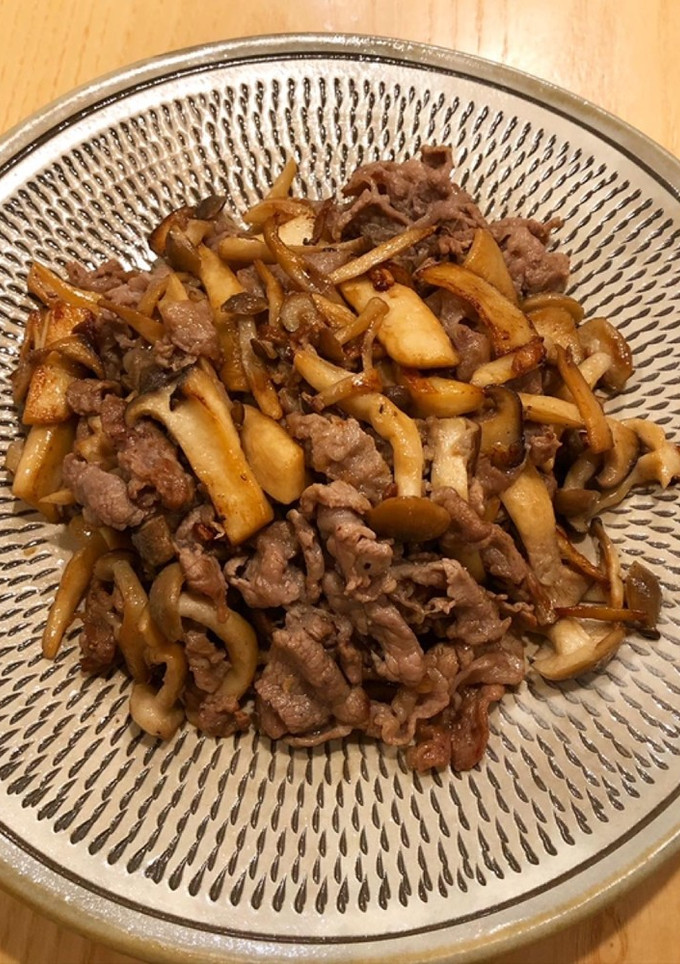 簡単！！秋の味覚♡きのこたっぷり牛肉炒め-レシピのメイン写真