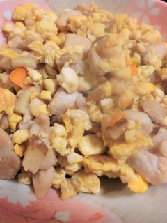 豆腐の炒り煮、隠し味は味噌、鶏肉モモ入り-レシピのメイン写真