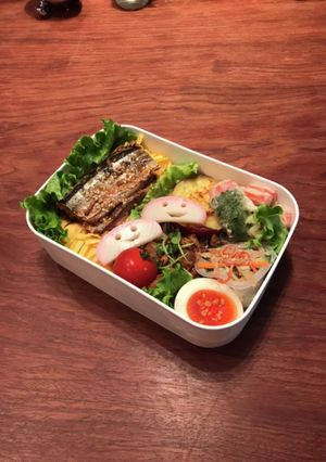 お弁当・・・157さんま缶で蒲焼き丼-レシピのメイン写真
