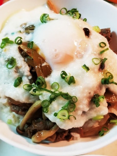 山芋deふわトロ牛とろろ丼-レシピのメイン写真