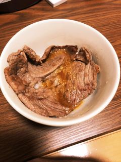 ニンニク香るステーキ丼-レシピのメイン写真