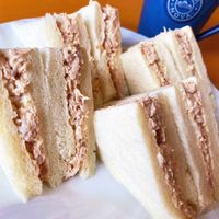 ツナサンド プロフ確認推奨 まさかの10年以上ぶり？！2種の食感が楽しめるツナサンド