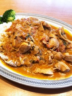 ココナッツとナッツ!お店のチキンカレー♪-レシピのメイン写真