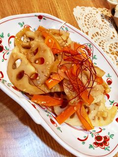 簡単!!れんこんと人参のきんぴら♪-レシピのメイン写真
