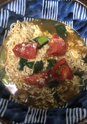 サッポロ一番でトマタマラーメン-レシピのメイン写真