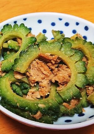 ゴーヤとシーチキンで簡単一品-レシピのメイン写真