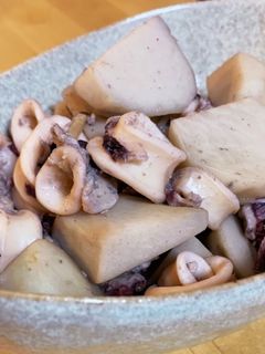 里いもとヤリイカの煮物♡-レシピのメイン写真