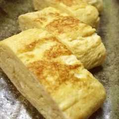 รูปของ うちの出し巻き風玉子焼き♡