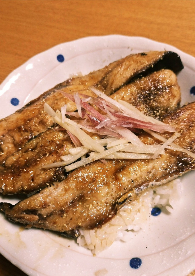 さんまの蒲焼き丼-レシピのメイン写真