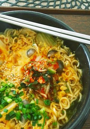 キムチチゲ風卵とじラーメン-レシピのメイン写真
