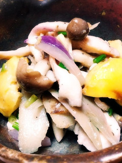 秋満載!栗とごぼう焼きキノコのサラダ-レシピのメイン写真