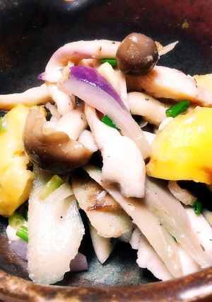 秋満載！栗とごぼう焼きキノコのサラダ-レシピのメイン写真