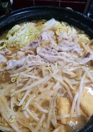 ピリ辛な、野菜豆腐味噌鍋っ。-レシピのメイン写真