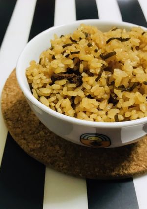 材料２つ＋水 昆布の佃煮で炊き込みご飯-レシピのメイン写真