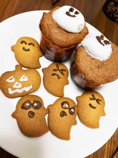 おとぼけオバケがキュート！ マグノリアのハロウィンカップ