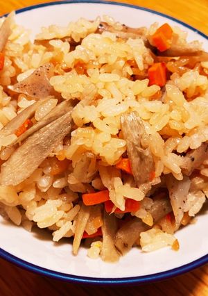 簡単美味しい✨炊き込みご飯-レシピのメイン写真