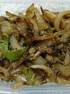 舞茸と玉ねぎのたらこバター醤油炒め-レシピのメイン写真