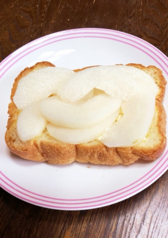 チョー簡単　梨トースト-レシピのメイン写真