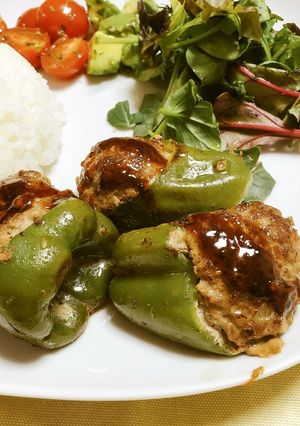 たっぷりごろっとピーマンの肉詰め-レシピのメイン写真