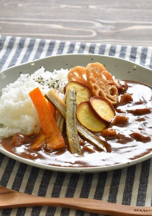 保温調理で根菜カレー ほっとクック-レシピのメイン写真